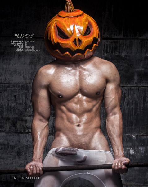 Naked Peter Pumpkin